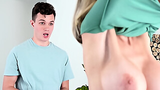 Stepmoms Sexy Socials Gigi Dior, Josh Rivers