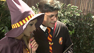 HORNY EURO GANGBANG ORGY WITH HOT BABES - LUCKY MAN!!