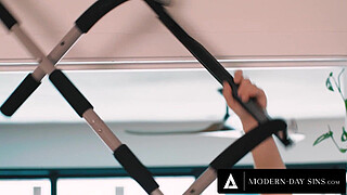 MODERN-DAY SINS - Aroused Liz Jordan & Acquaintance Rocket Powers Give In To Their Steamy Temptation