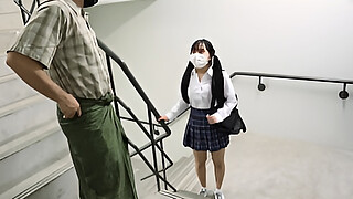 18 years old girl seduce with her tight pussy