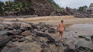 Nudist moments #3 – Living our nudist lifestyle