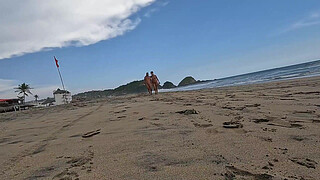 Nudist moments #3 – Living our nudist lifestyle
