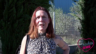 Wendy, naughty hairdresser who likes to be looked at