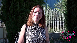 Wendy, naughty hairdresser who likes to be looked at