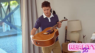 Country Girl River Lynn Shows new Stepbro How She likes to Get Down & Dirty - S2:E1