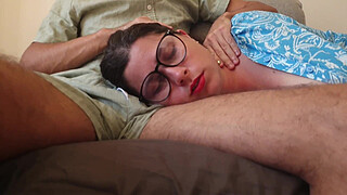 Shock! STEPMOM asked her STEPSON Massage her Back! Suddenly STEPSON massaged her mouth with huge creampie!