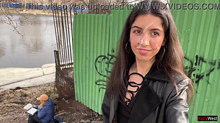 I want to walk through the park with cum on my face! Cum on my face! - Public Cumwalk