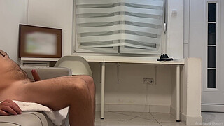 I sucked the delivery guy’s cock a while my husband was not at home. Hot wife’s diary.