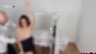 Gynecologist uses anesthetic ointment to fuck married fanny