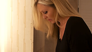 Getting an A in Seduction with Julia Ann