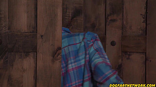 Delivery Man Makes Busy Babe Pussy Purr - Adira Allure - DogfartNetwork