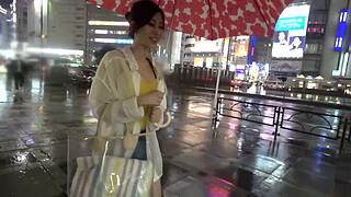 This visual is so erotic, it's illegal! ! A gal like a mannequin! ! A superb body with perfect beauty and a wonderful curve that shows off the swimsuit! ! Part1