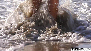 VIXENPLUS Nicole Aniston first anal, huge gapes!