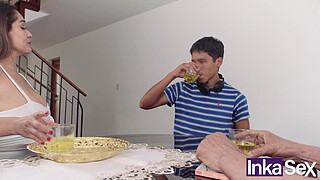 Milf's obsessive memory makes her fuck a young man with a big cock with her husband - La Casa del Sin Cap1