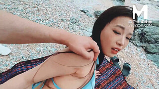 ModelMedia Asia - ISLAND LOVER - Passionate sex on a private beach