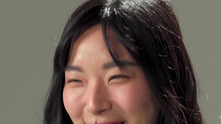 UP CLOSE - How Women Orgasm With Horny Brunette Elle Lee! SOLO FEMALE MASTURBATION! FULL SCENE