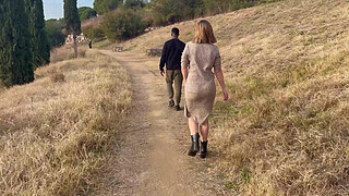 Miss Alessandra is so horny that she ends up failing Jesus Reyes in a field in broad daylight