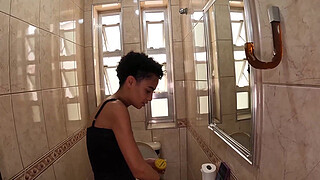 Larinha Small behind the scenes at Ted's mansion