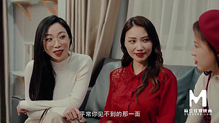 ModelMedia Asia - Family Reunion Dinner - New Year's Eve with my Stepmother and Sister-in-Law