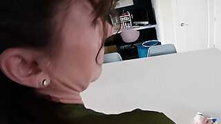 EatingOut StepMom in the Kitchen