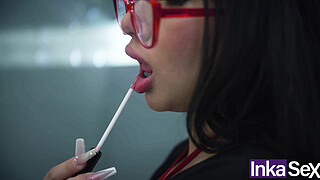 Psychologist with a big ass takes advantage of a young patient while performing sexual therapy