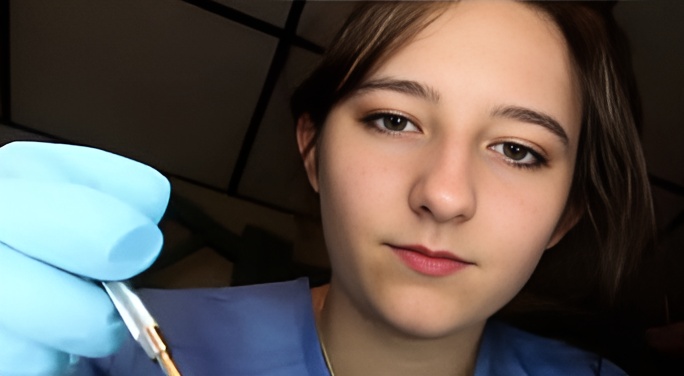 AFTYNROSE ASMR DOCTOR DENTAL HYGIENIST ROLE PLAYING VIDEO (Spanish Subtitles)