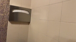 Gym beauty accepts my invite to bathroom sex