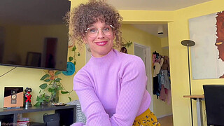 Stepmom Plays With Impatient Virgin