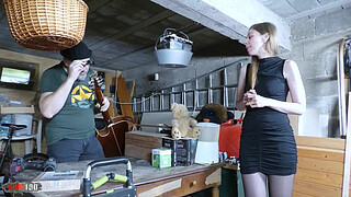 Anal threesome with double penetration and pissing for Alice Maze