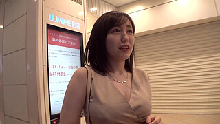 The wife, who became desperate after encountering her husband cheating, begins to have revenge sex! ! Forget all the bad things and drown in pleasure and cum! ! Three consecutive creampies! ! Part1