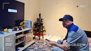 Hot babe meets internet serviceman at her house to fix her computer in her room