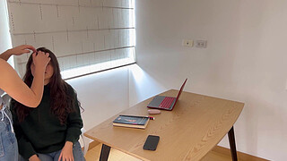 I fulfill my fetish of having lesbian sex with jeans.