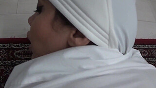 Super sexy Iranian movie of fucking a horny MILF