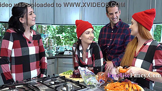 Holiday Season Family Freeuse - Serena Hill, Violet Spice | FreeuseFancy