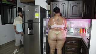 Stepson spies on his stepmother and everything goes wrong