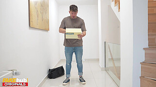 FAKEhub - The Invisibility Cloak