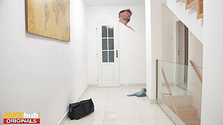 FAKEhub - The Invisibility Cloak