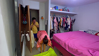 Big ass and busty stepmother fucks her husband's friend, real amateur homemade sex