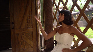 Bride cheats after saying yes at the altar