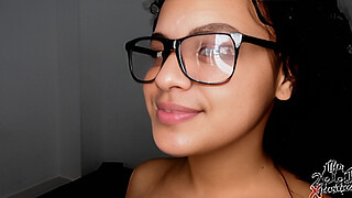 she likes to be recorded while her friend fucks her and he cums on her face. Diana Marquez