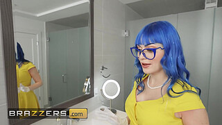 BRAZZERS - Callie Brooks Gets Horny Watching Her Stepdaughter Jewelz Blu Getting Fucked Then Joins For A 3some