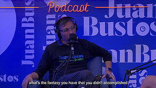 Violet Lover breaks her cumming record with the vibrating machine on Juan Bustos Podcast