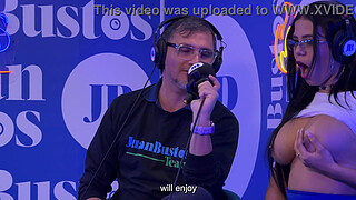 Violet Lover breaks her cumming record with the vibrating machine on Juan Bustos Podcast