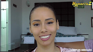 MAMACITAZ - Nasty Latina Knows How To Twerk That Butt - Andreina De Luxe