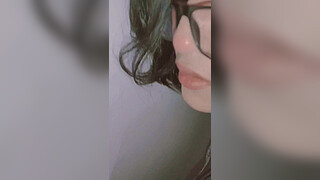 I told my stepsister to play a game and I ended up tying her up to fuck her in her delicious little pussy