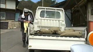 The couple even cheated on their mother-in-law inside.