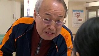 Remi Sasaki (Ren Mukai) lucky old man