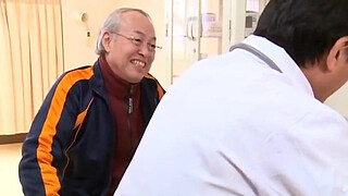 Remi Sasaki (Ren Mukai) lucky old man