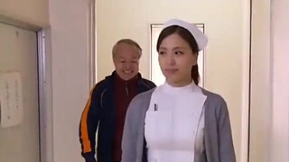 Remi Sasaki (Ren Mukai) lucky old man