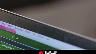 Gape Minds Think Alike - Dee Williams